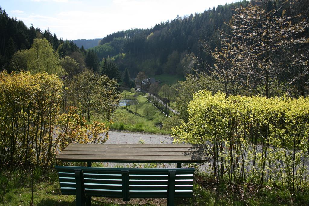 Kraeuterbaude Hotel Saupsdorf ภายนอก รูปภาพ